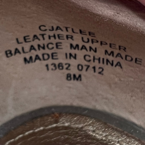 GJD Ginnie Johansen Design Suede Taupe Pointed Toe Pumps Size 8 Women’s - Picture 4 of 9